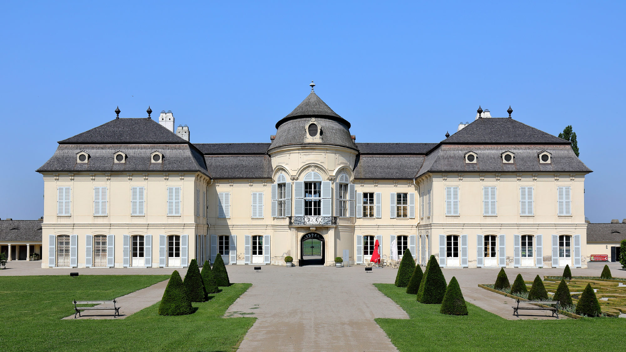 Engelhartstetten (Photo license: CC-BY-SA 4.0)